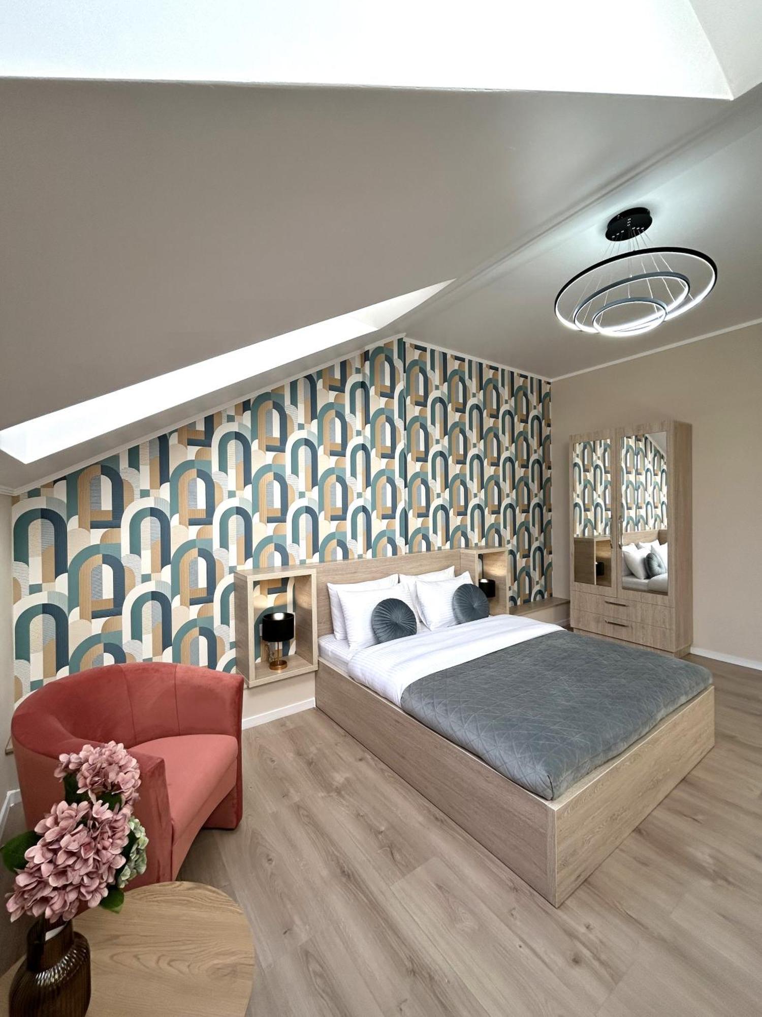 Modern Apartment In The City Center Lviv Extérieur photo